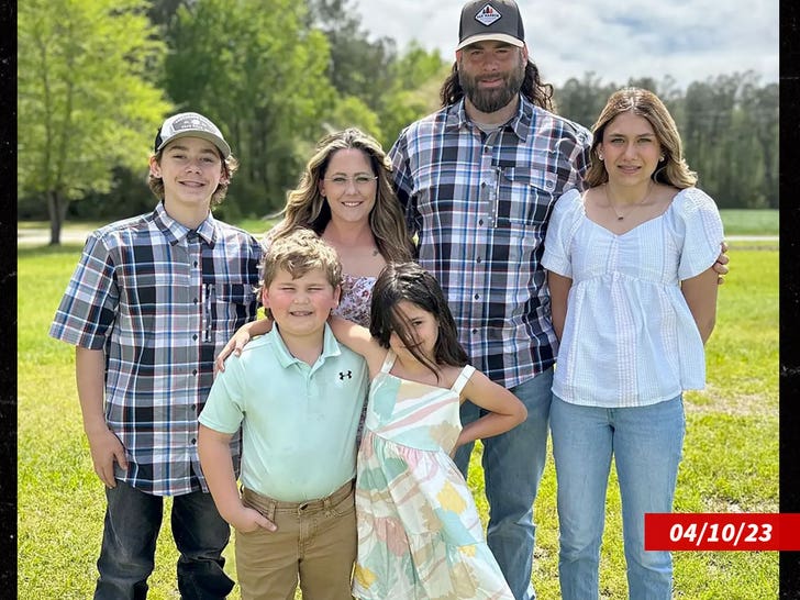 1024 jenelle evans david eason family instagram