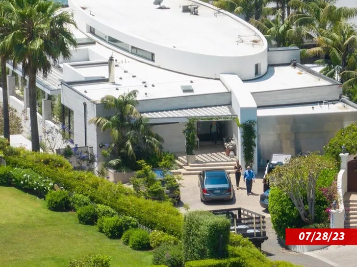 0919 costner house backgrid