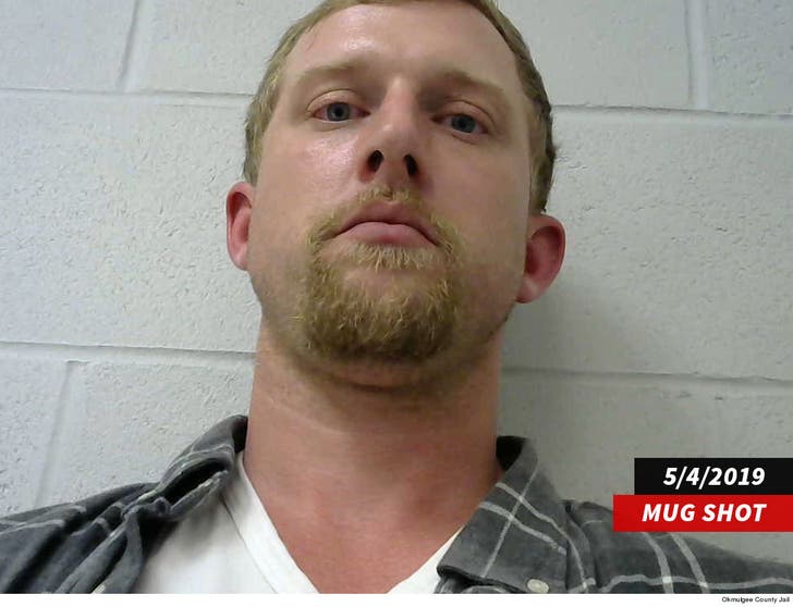 642292d216b85964a73f67dd215c6a85_md Todd Chrisley's Son Arrested on Meth Charges :: 0511-kyle-chrisley-mug-shot-4