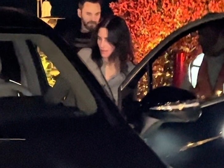 Courtney Cox Seen For First Time Since Matthew Perry's Death