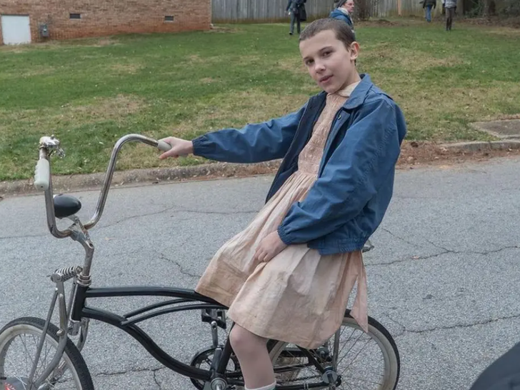 'Stranger Things' Behind The Scenes