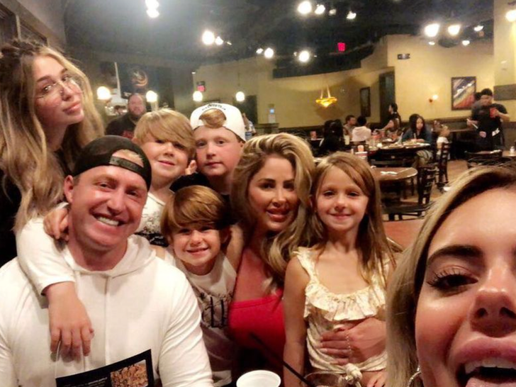 Kim Zolciak-Biermann Family Photos