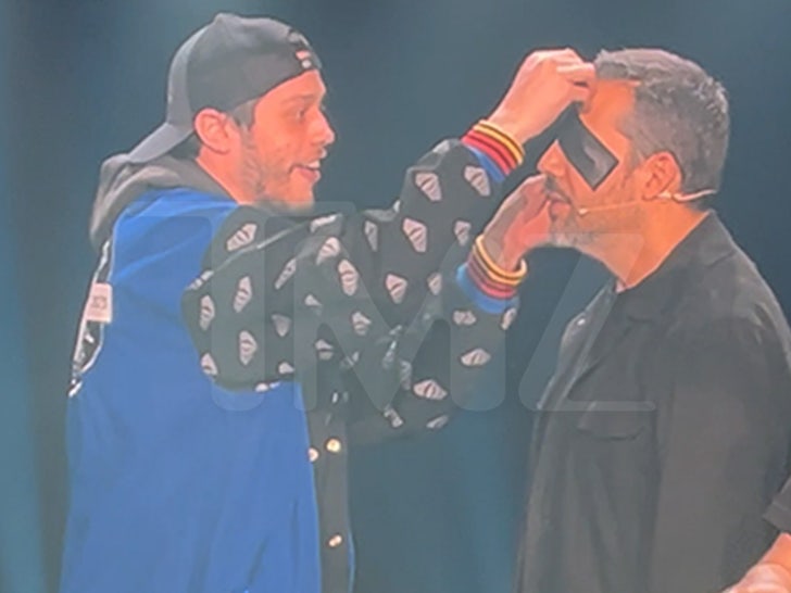 060323-pete-davidson-david-blaine-tape-primary