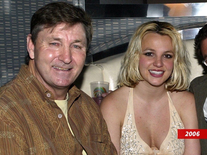 0908-britney-spears-jamie-spears-getty-01