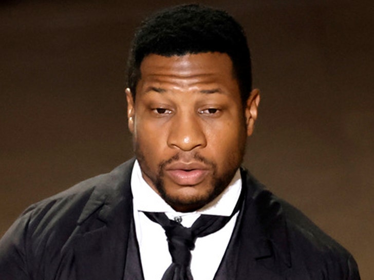 6d41538e7a224399a4c27191a157c857_md jonathan majors