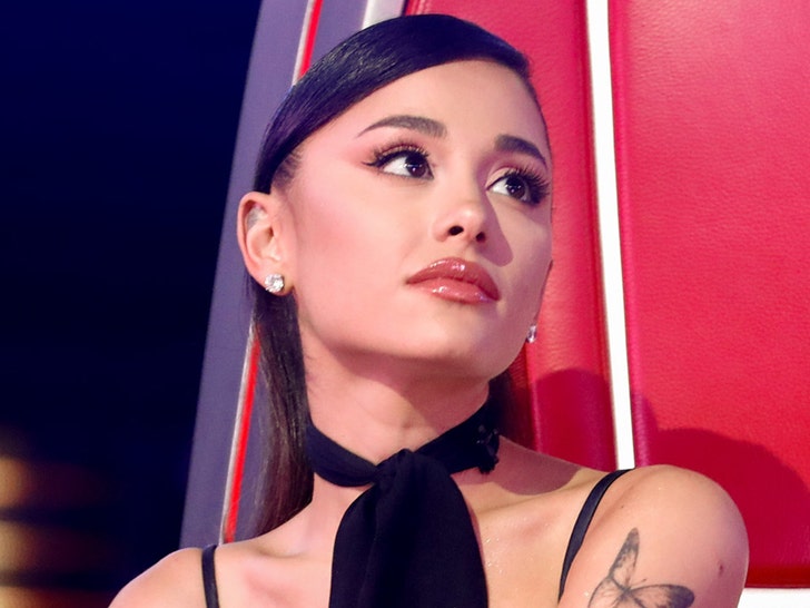 71593da7aee945f0a6471c63e84e5640_md ariana grande getty 3