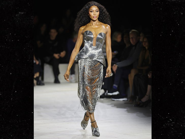 1003-paris-fashion-week-hottest-looks-primary-3