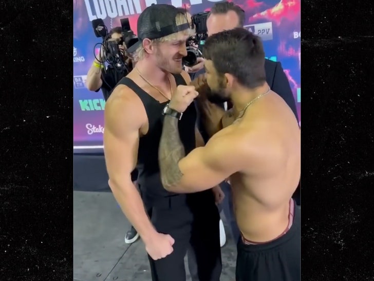 logan paul mike perry faceoff