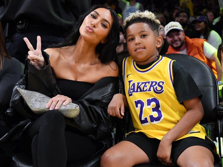 Stars At The Lakers Vs. Suns Game