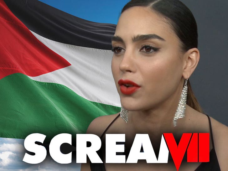 1122 Melissa Barrera palestine flag getty comp