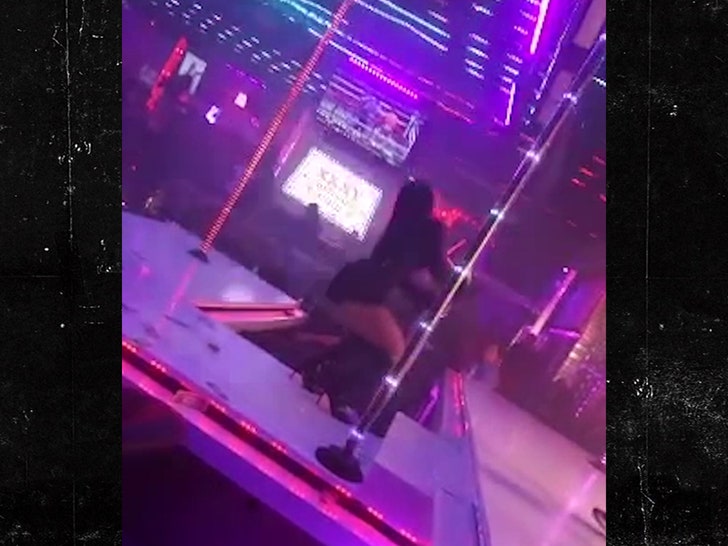 123123-angelina-pivarnick-club-primary-v5