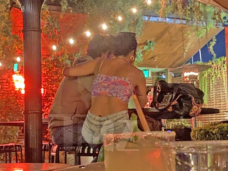 Shawn Mendes Arm Around Mystery Woman tmz 2