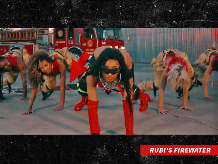 808c323f9d964bbbaf8e98cf67ecb520_md Rubi Rose video puddles 1