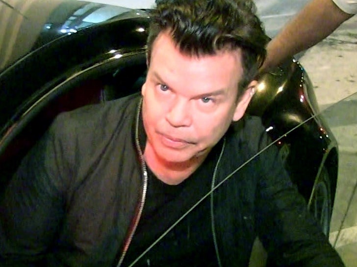 88b6ec45de664d108663d4224cc3e30d_md Paul Oakenfold