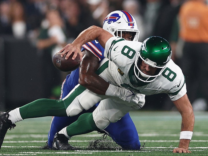 0911 Aaaron rodgers injury getty