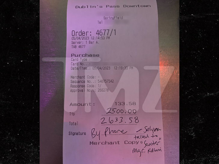 Kid Laroi Tips $2500 After Accidentally Bailing on Bill