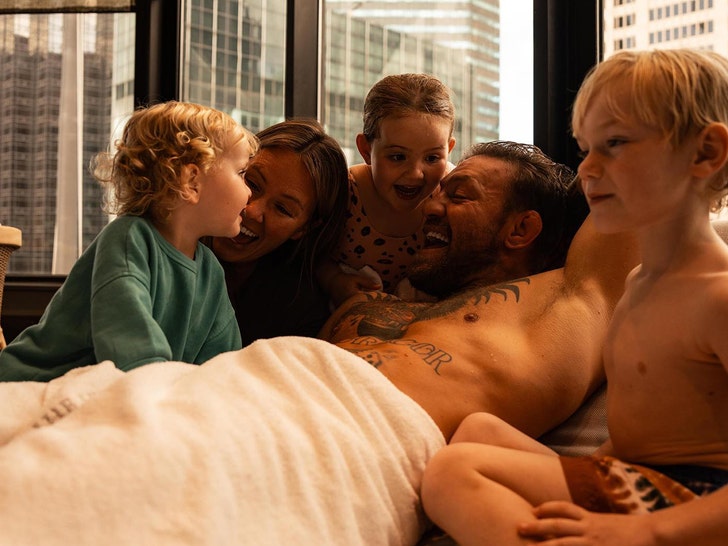 Conor McGregor fathers day insta 2