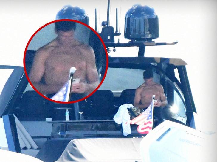 tom brady shirtless
