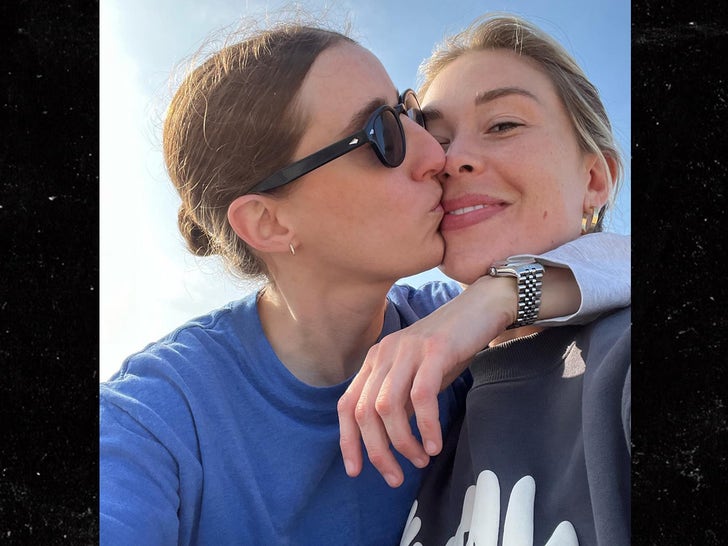 Gabby Windey And Robby Hoffman Together