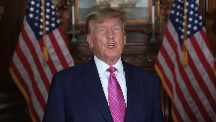 955616250ec64232808102c2107c3c47_md 051023_trump_1612389