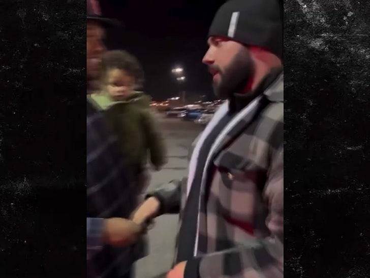 956bec9153ae47f4859d1d37dfd48b52_md 122123_young_boy-SG2