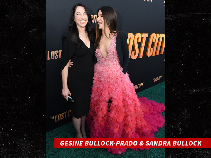 080823 sandra bullock and sister - getty
