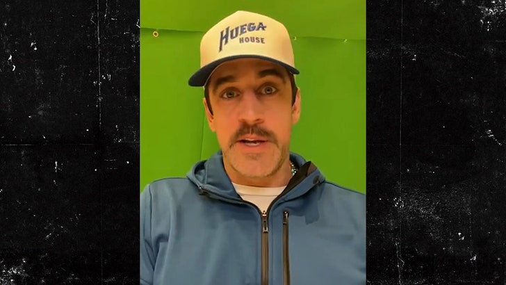 98da8b8a194b4dd9a08e07ad3d89e17a_md-1 010924_aaron_rodgers_kal