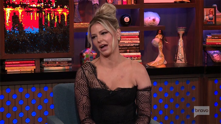 9d0b34fd120d44218849eef3be9149ab_md 051823_madix_wwhl_kal