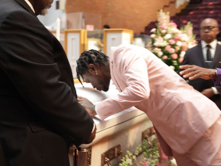 Jacky Oh! Gets Grand Send-Off at Funeral Service