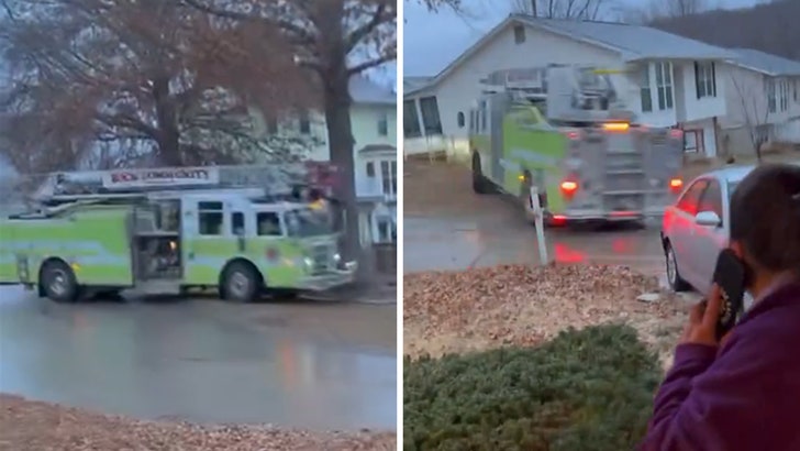 a1dc8d0413394bdcb6d99edd29b8ea58_md 012224_firetruck_slide_closeup_kal