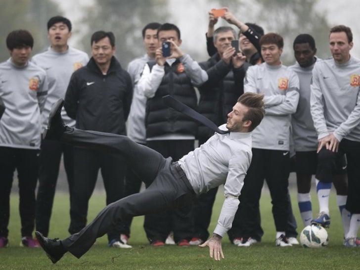 Celebrity Falls -- Stars Taking Spills!