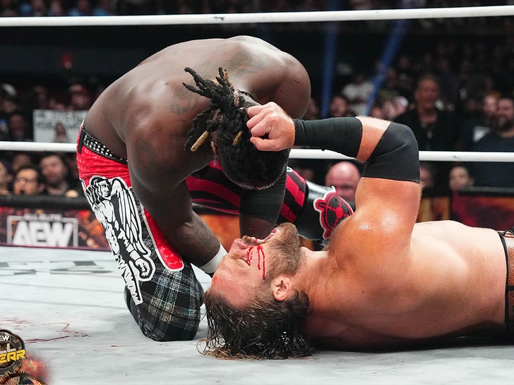 swerve strickland aew 2