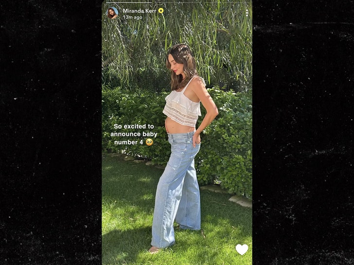 Miranda Kerr new baby snap