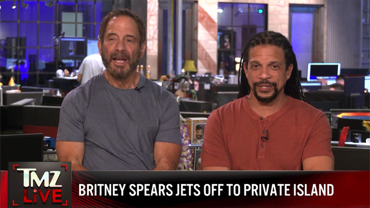 100623_tv_clips_britney_spears_vacation.01_01_39_00.Still001