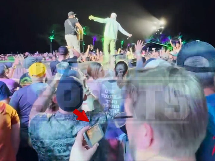 012124-concert-football-watching-primary-v1