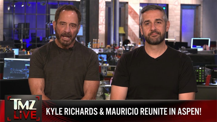 a8683a9839ff46b2a72c20ab50bc68de_md-2 122723_tmz_live_kyle_mauricio_kal