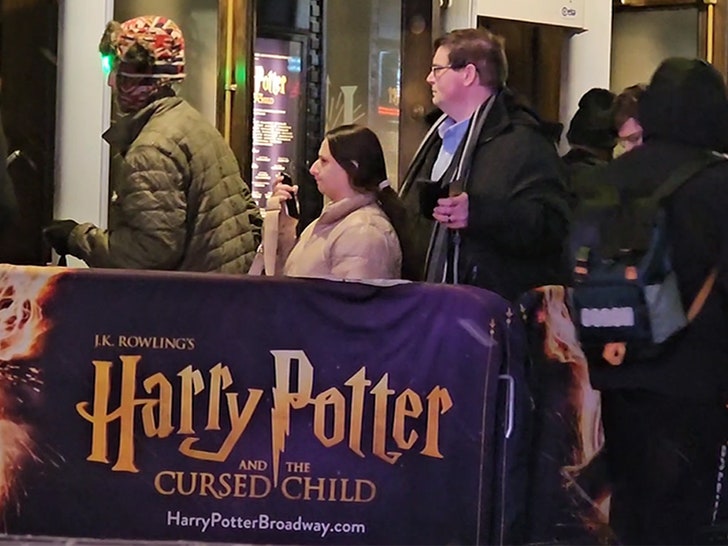 010724-gypsy-rose-harry-potter-enter-primary