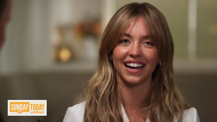 060323_sydney_sweeney_kal