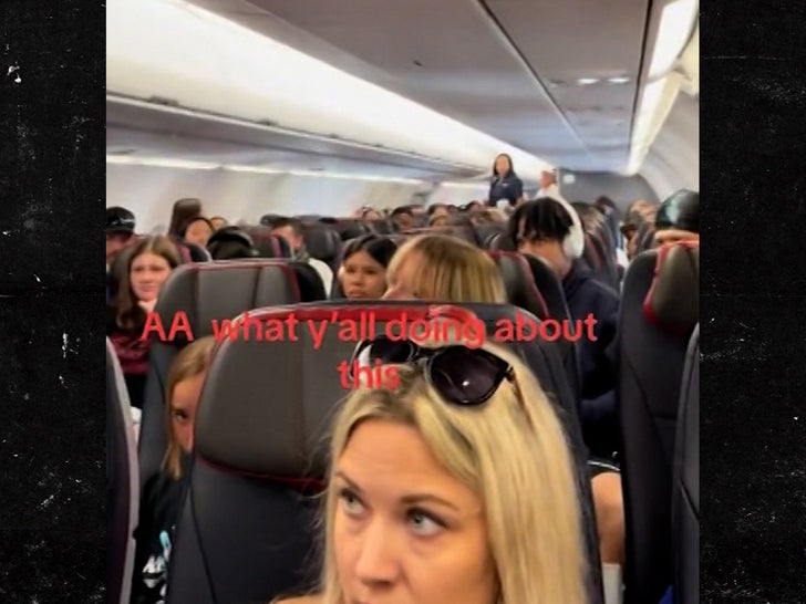 aff1af114c7c480089206000a848de96_md 070423-airplane-sub2