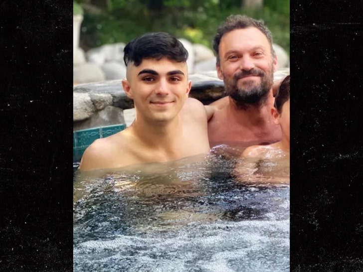 Brian austin green with his son Kassius Lijah Marcil-Green no credit 1