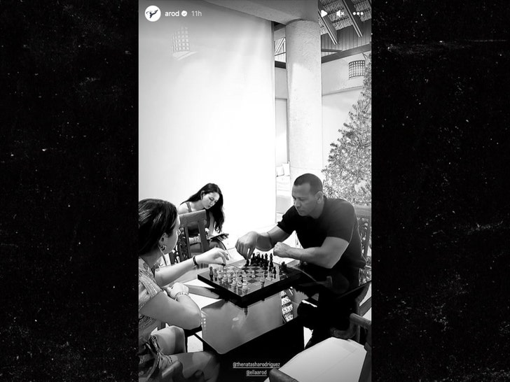 b5c26dc1b7454cc58cc33e90ac6298fa_md Alex Rodriguez