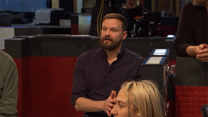 010924_tv_clips_lisa_bonet_jason_momoa_divorce.01_00_12_23.Still001