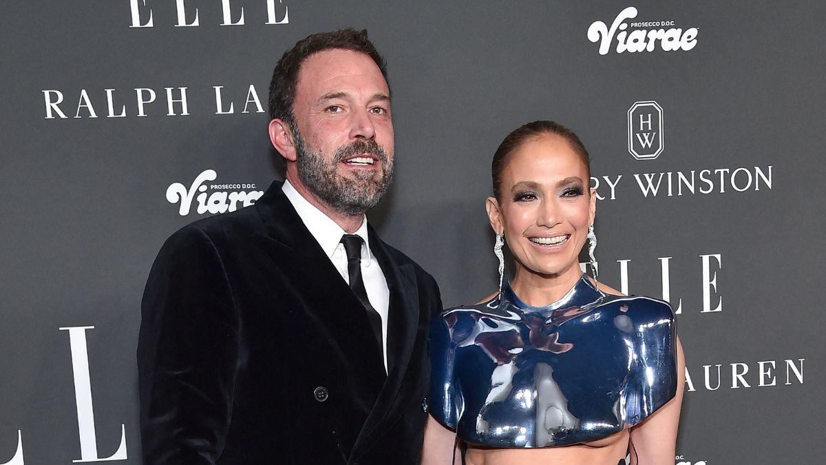 Photo of Ben Affleck and Jennifer Lopez
