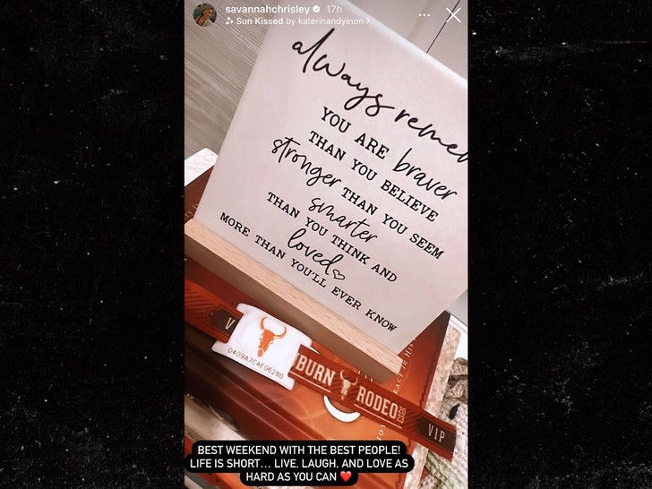 Savannah Chrisley insta 1