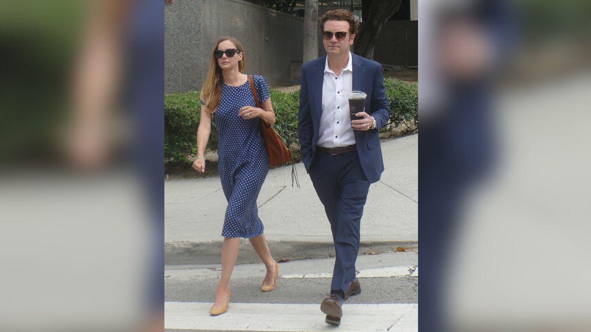 Photo of Bijou Phillips and Danny Masterson