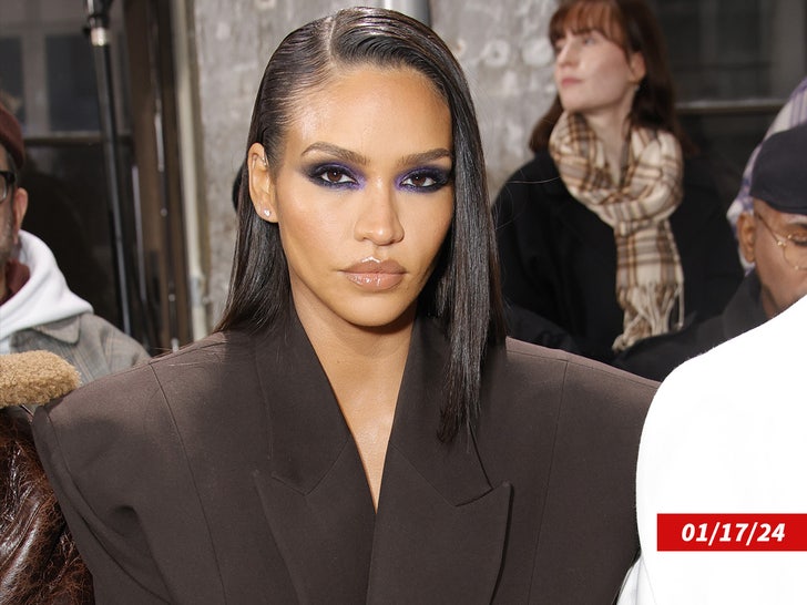 011824 cassie paris fashion show 1_getty