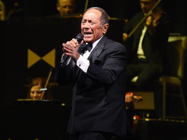 1214-Fontainebleau-Hotel-Opening-Las-Vegas-primary-4