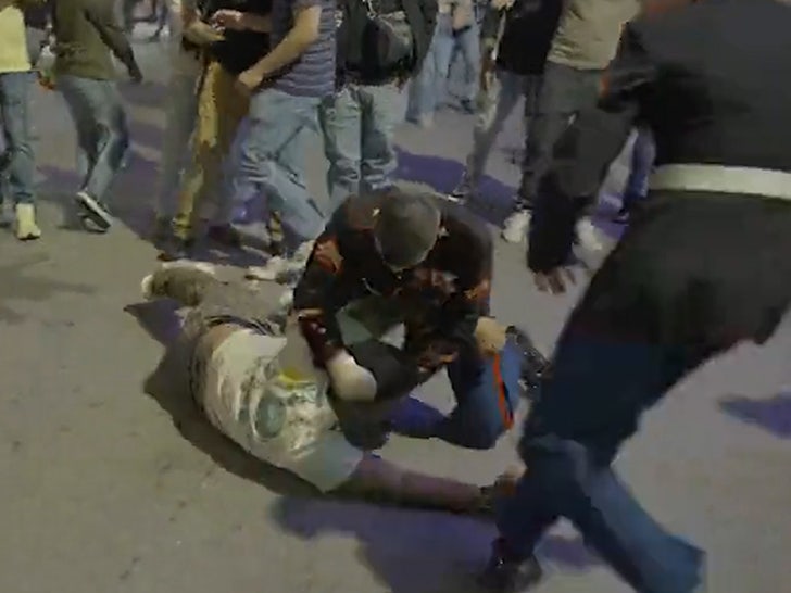 112123-marine-brawl-ground-primary