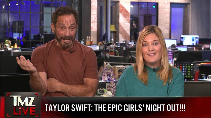 110623_tmz_live_taylor_kal