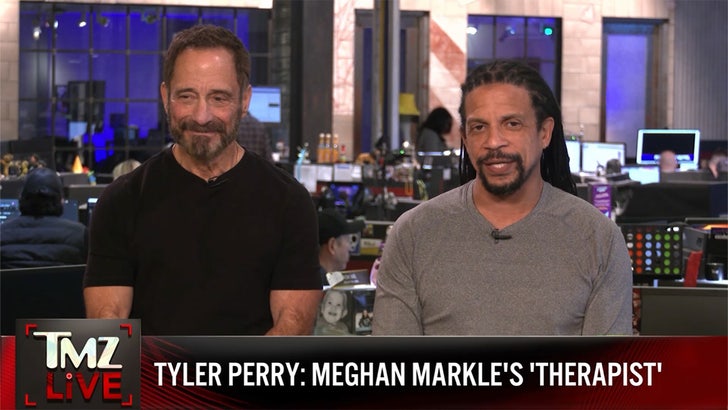 c7b2ef19c0bd4bed86b6d4950b61e837_md 111623_tmz_live_tyler_perry_kal